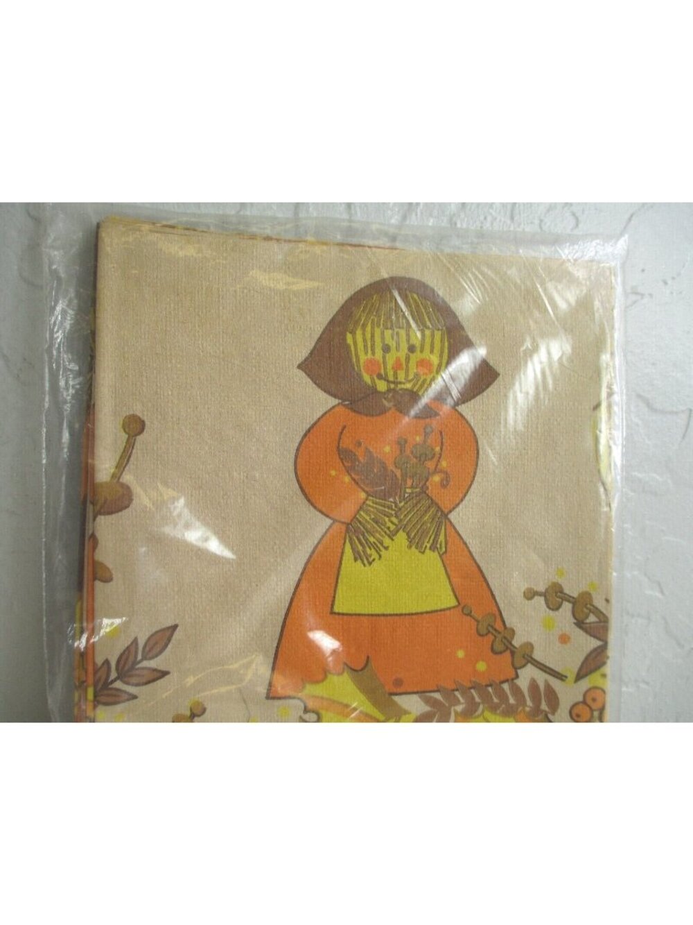 Vintage Halloween paper tablecloth Fall Thanksgiving Lady Scarecrow Reed table